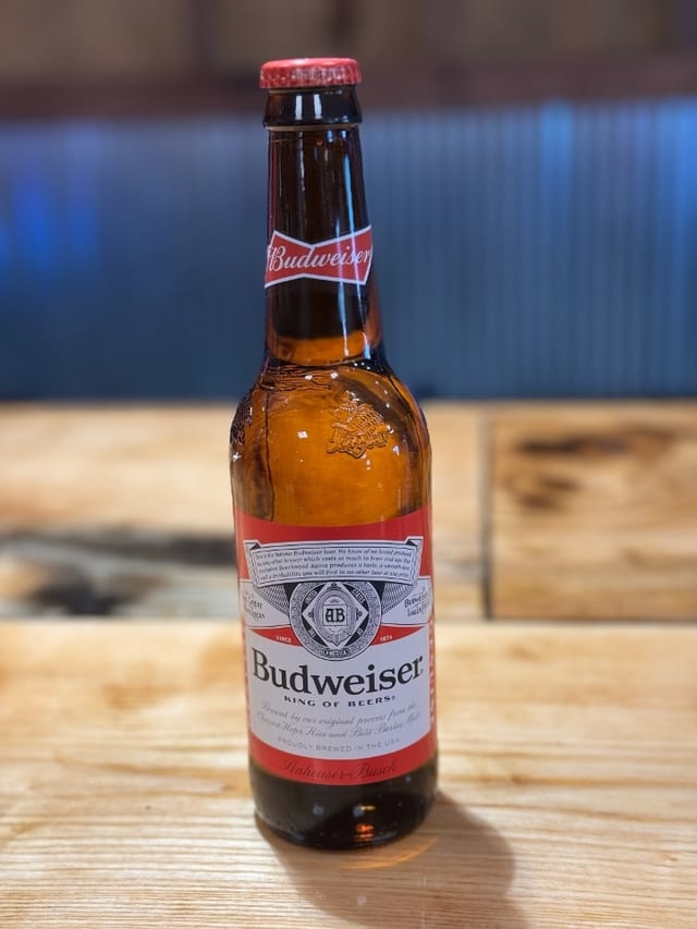 Budweiser (B).