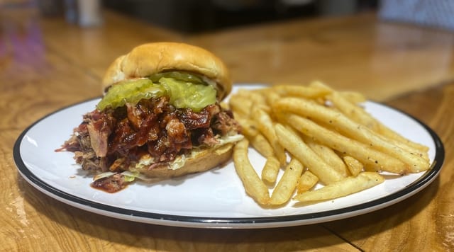BBQ Sandwich.