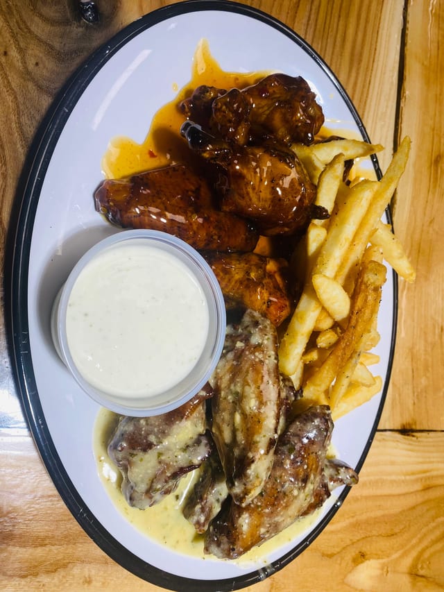 BBQ Wings.