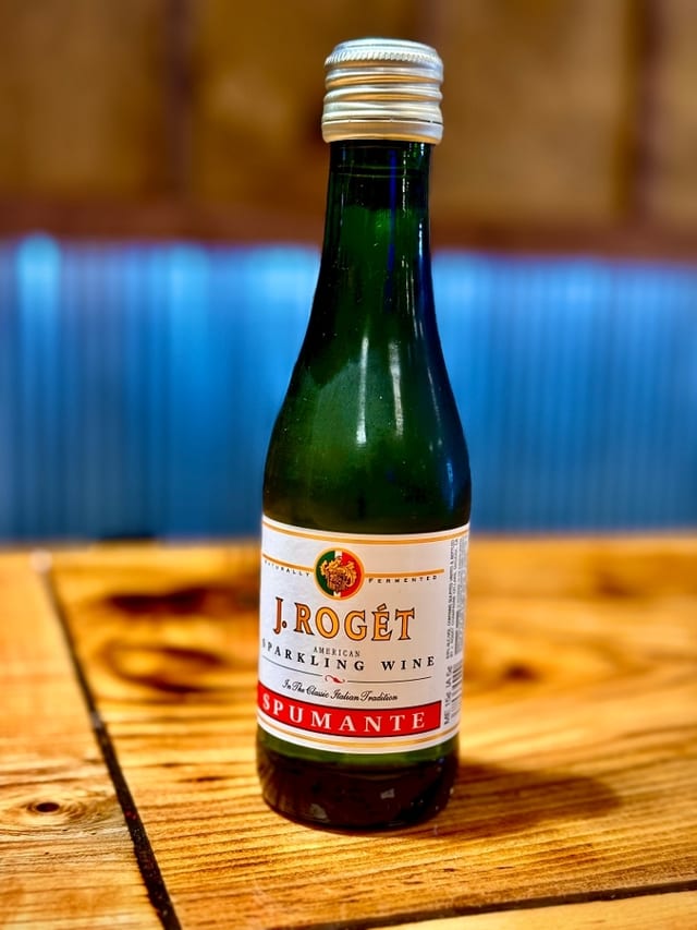 J. Rogue Spumante Champagne.