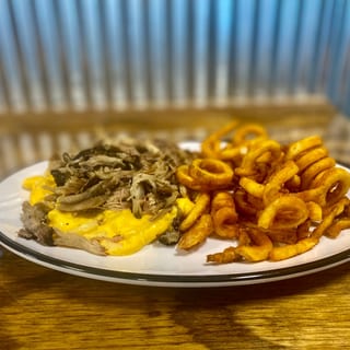 Loaded Mac-N-Cheese Express